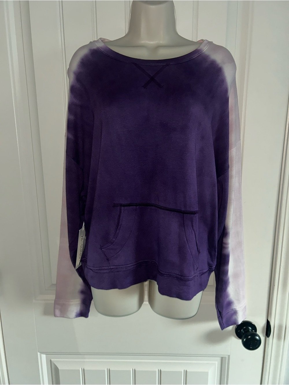 NWT 78&Sunny Purple Tie-Dye Pullover Sweatshirt with Light Lavender Sleeves Sz M